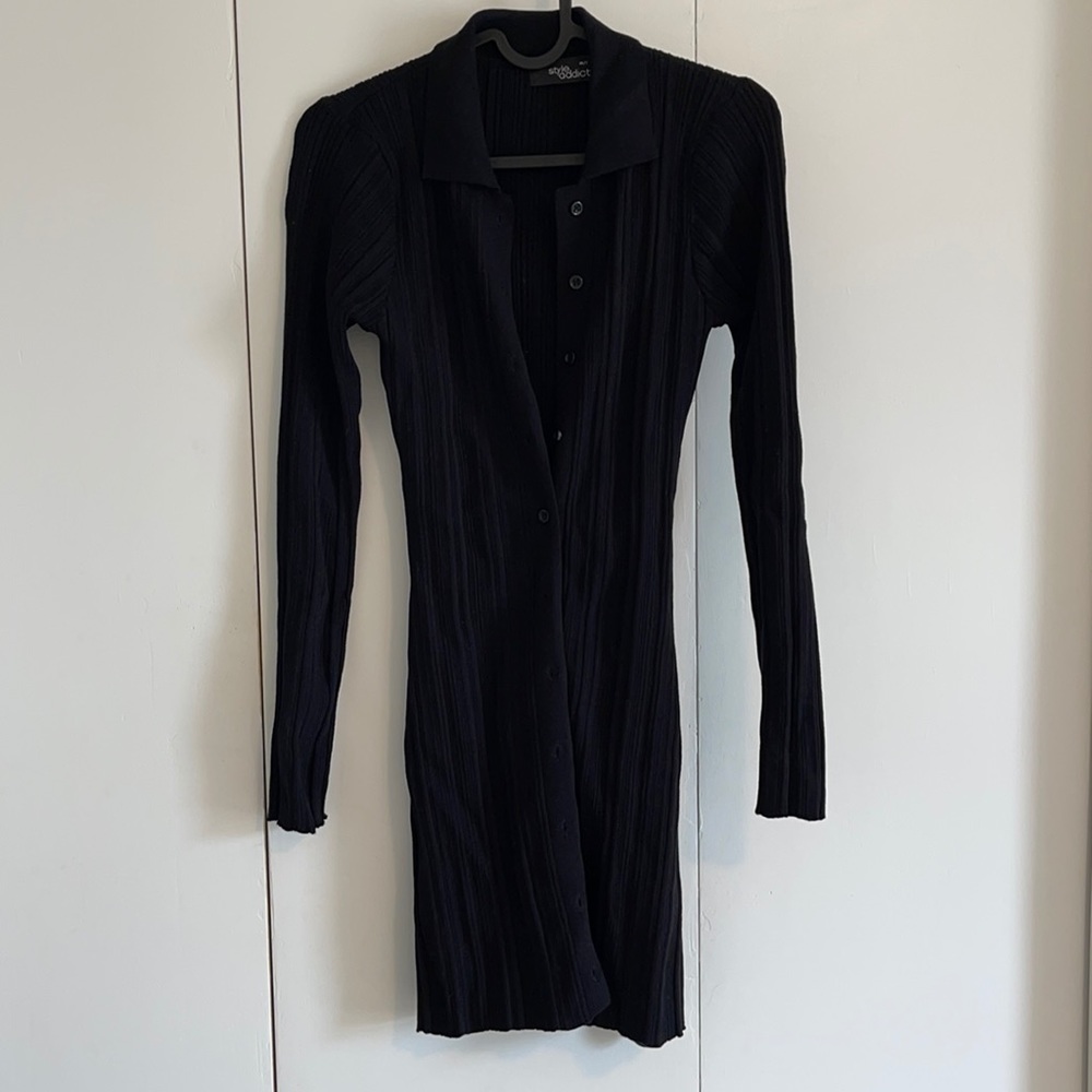 Style Addict Black Button Down Mini - image 1